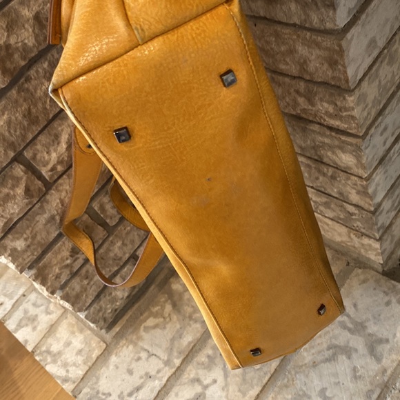 Matt and Nat handbag - Picture 9 of 9